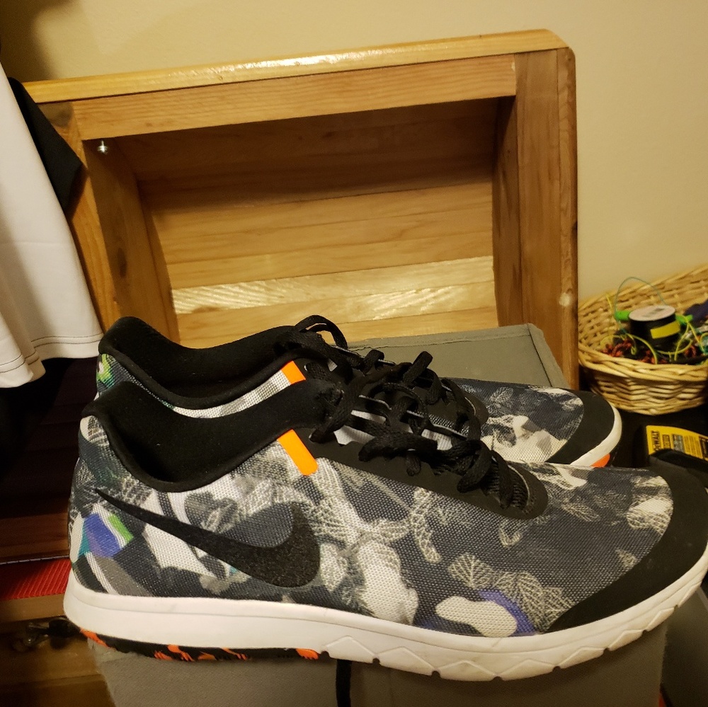 Nike mens